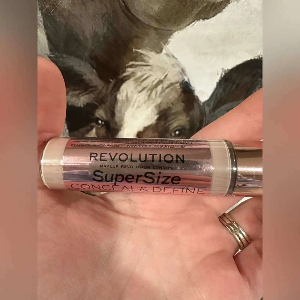 NEW Revolution Conceal & Define CO.5